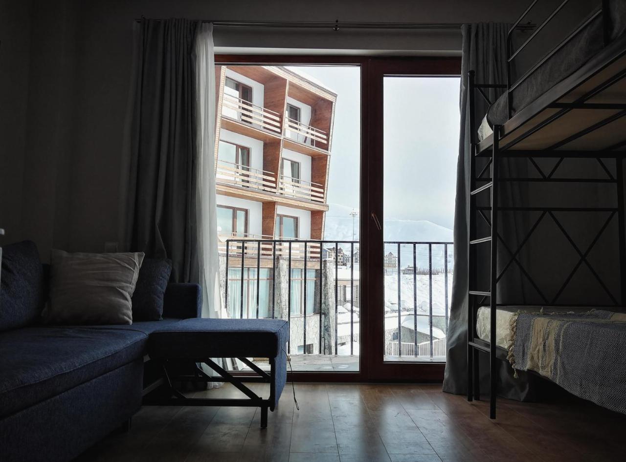 Alpestrine - Vista Gudauri - Apartment N27 Zewnętrze zdjęcie